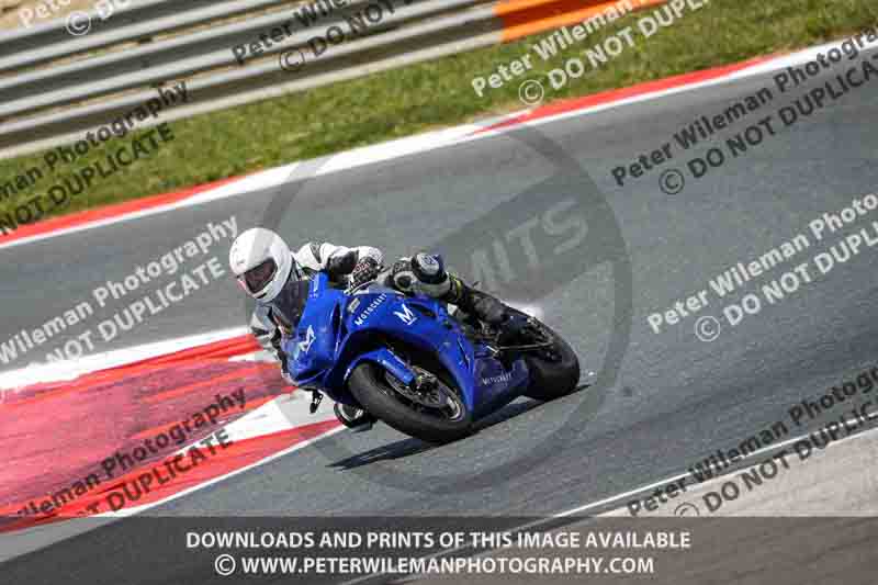cadwell no limits trackday;cadwell park;cadwell park photographs;cadwell trackday photographs;enduro digital images;event digital images;eventdigitalimages;navarra;no limits trackdays;peter wileman photography;racing digital images;trackday digital images;trackday photos